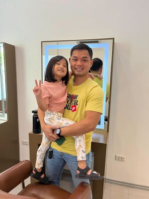 Judd and his four-year-old daughter.